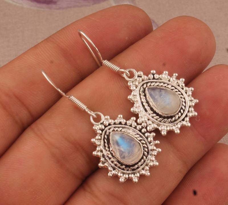 Regenbogen Mondstein Ohrringe Handgemachter Boho Cabochon von ShreeJaipurSilver925