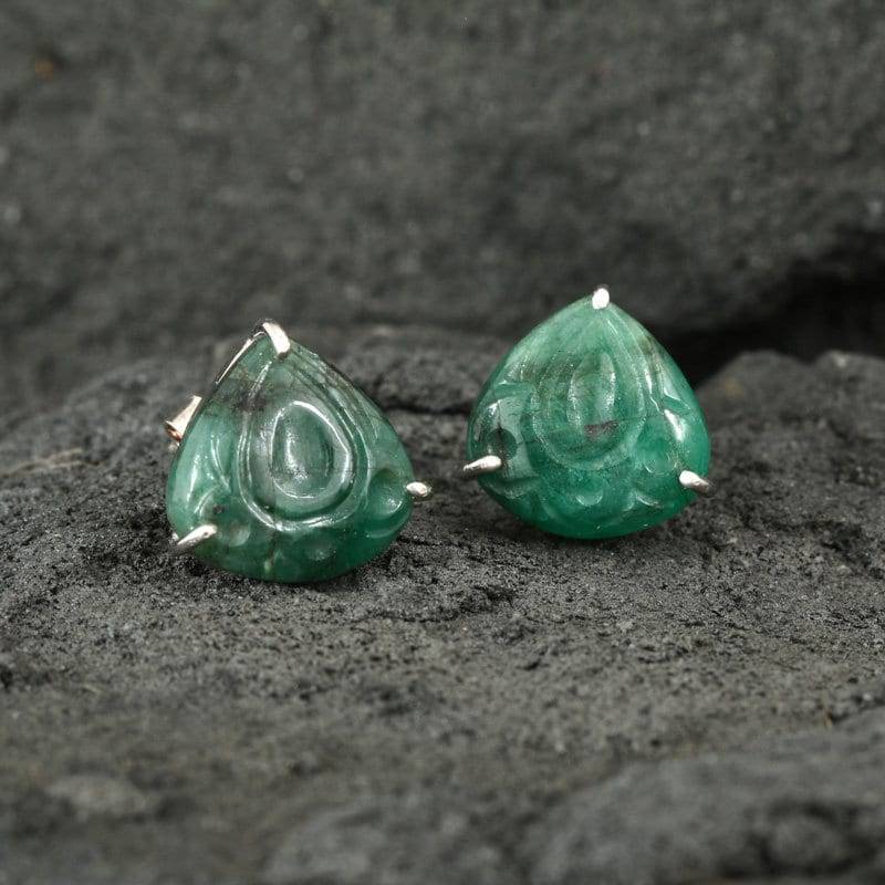 Echte Natürliche Smaragd Ohrstecker, 925 Sterling Silber Edelstein Handgemachte Ohrringe, Einzigartiges Design Grüne Farbe Geschenke Für Mama von ShrimJewels