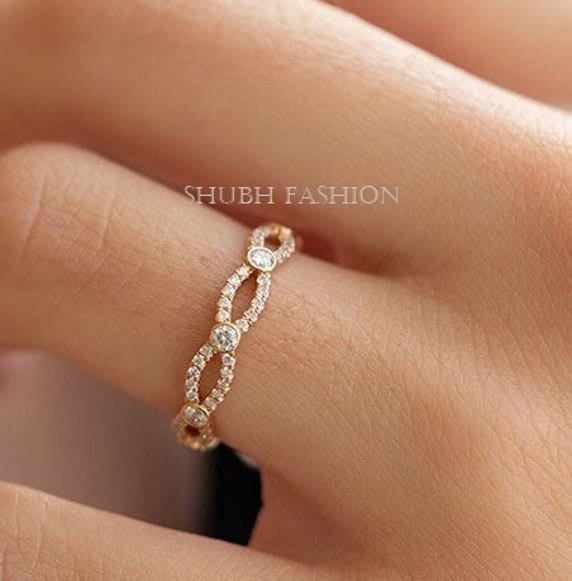 Eternity Diamant Ehering, Infinity Ring, Geflochtener Criss Cross Twist Ehering von ShubhFashion