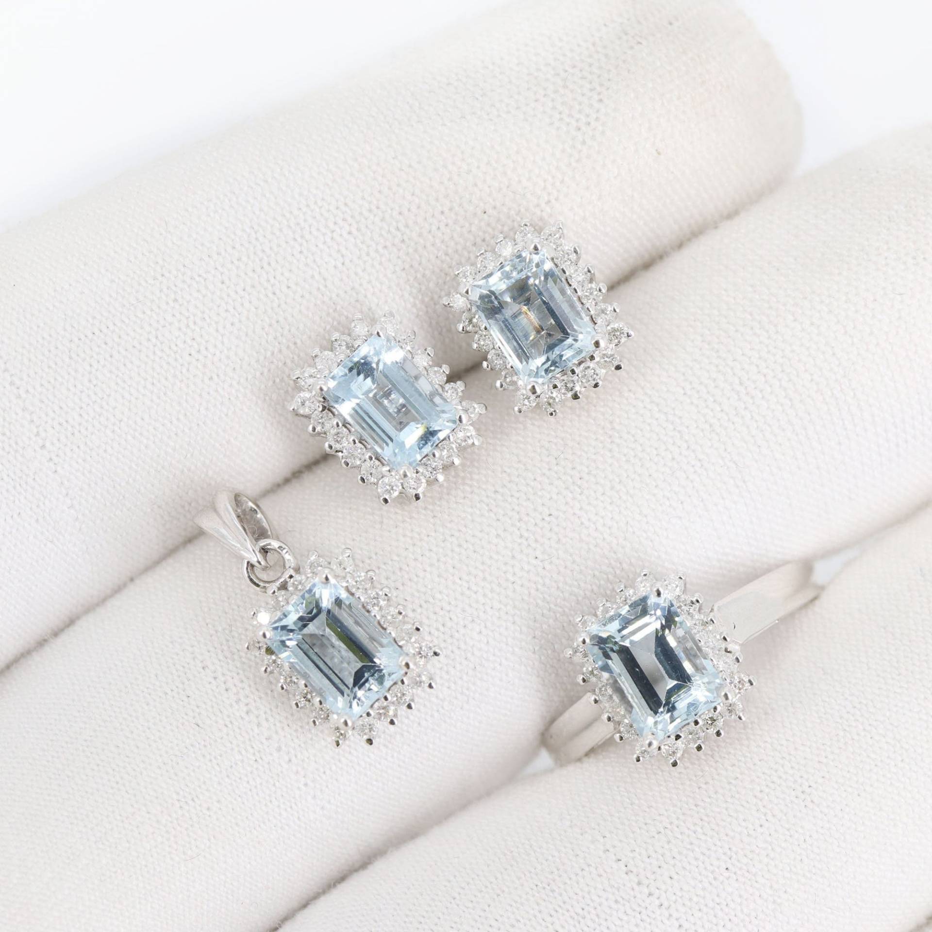 Cluster Diamant Aquamarin Schmuckset, Ring Anhänger Ohrringe, 14K Massiv Weiß Gold Schmuck, Ring, Smaragd Schliff von Shubhkrishnajewels