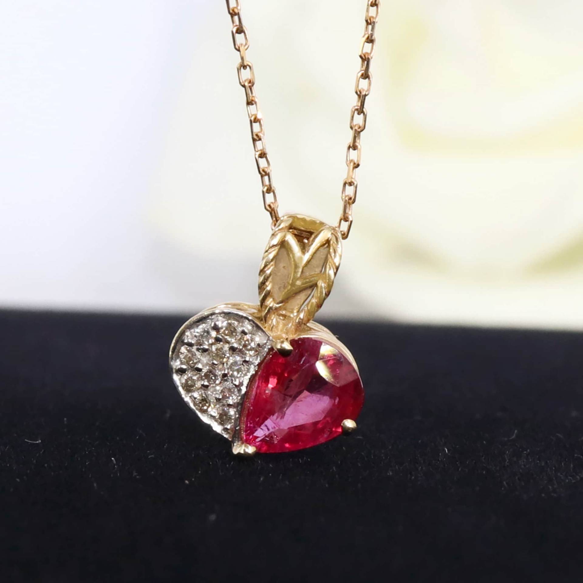 Herz Form Anhänger, 14K Gold Rubin & Diamant Juli Geburtsstein Geschenk Für Sie, Rote Farbe Edelstein, Tropfen Edelstein von Shubhkrishnajewels