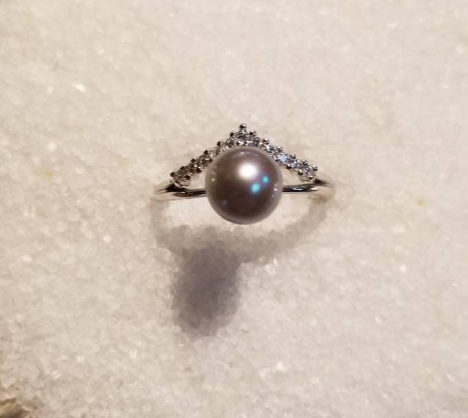 925 Sterling Silber "V" Cubic Zerconia Verstellbare Ringfassung | Perle Nicht Inklusive 925 Sterling Silber "V" Cubic Zerconia Verstellbare Ringfassung | Perle Nicht Inklusive von ShuckingAwesome