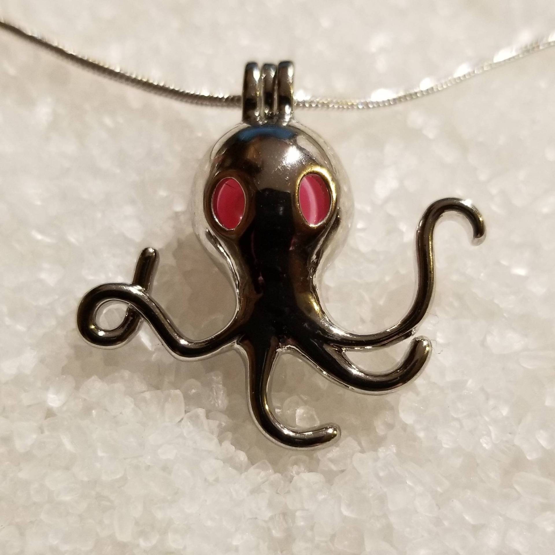 Versilberter Oktopus Käfig Anhänger Mit 20 Zoll Sterling Silber Kette | Perlen Nicht Inklusive von ShuckingAwesome