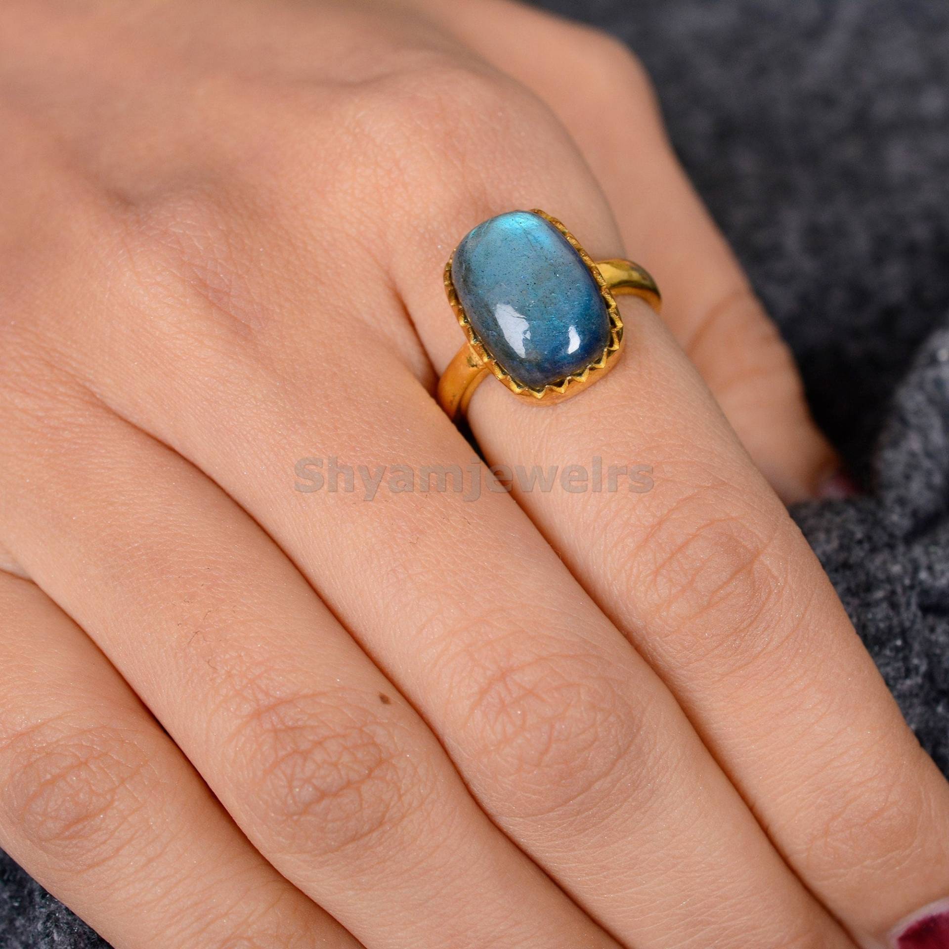 Rainbow Labradorite Gemstone Ring, Handmade Blue Flash Jewelry, Statemant Ring, 925 Silver Ring For Her, Women Gift von Shyamjewelrs