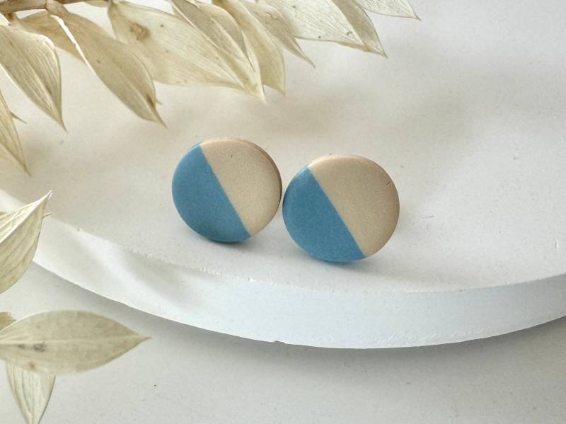 Ohrstecker Blau/Beige | Schlichte Ohrringe Rund Polymer Ton Zweifarbig von SiOhLy