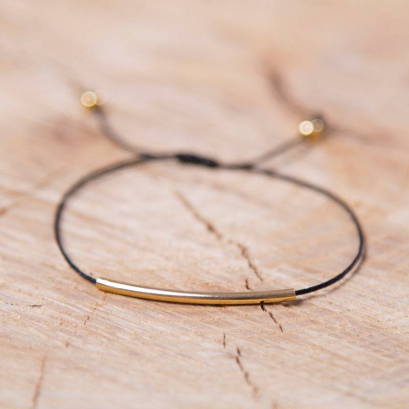 Katzenarmband Auf Schwarzem Nylonfaden, Mit Goldbarren Katzenarmband Auf Schwarzem Nylonfaden, Mit Goldbarren von SiSimple