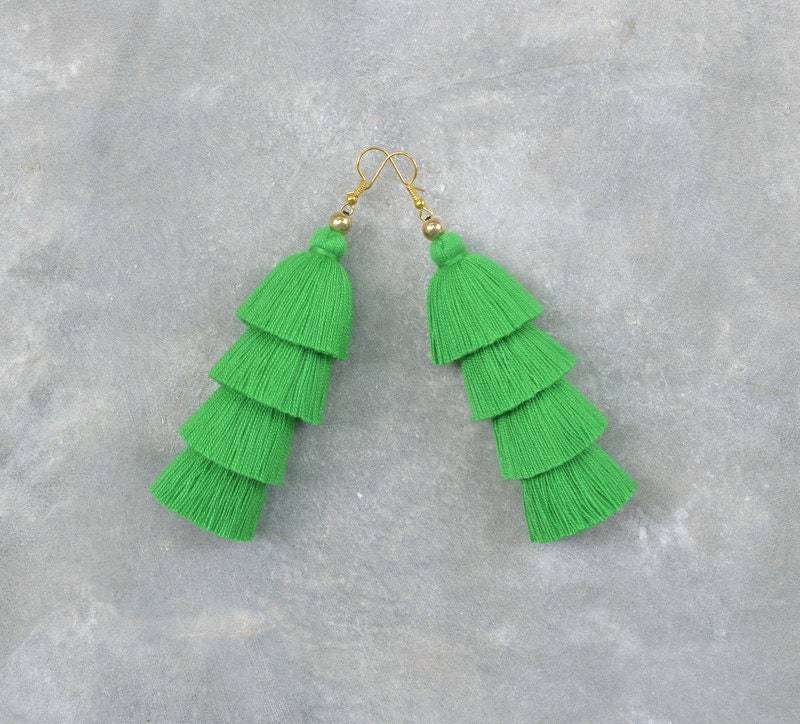 Handgefertigte Grüne Tassel Ohrringe von SiamHillTribes
