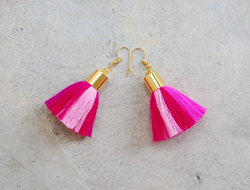 Multi Rosa Mini Quaste Ohrringe von SiamHillTribes