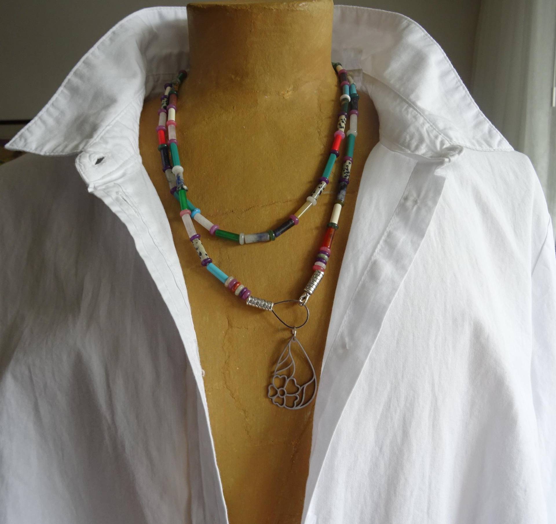 Bunte Steinkette, Sommerkette, Ibiza, Boho, Hippie, Gutelaunekette, Blusenkette, Lagenlook, Bunte Edelsteinkette Bunte Steinkette, Sommerkette, Ibiza, Boho, Hippie, Gutelaunekette, Blusenkette, Lagenlook, Bunte Edelsteinkette von SibeaDesign