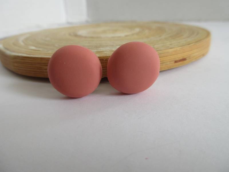 Lachsfarbene Ohrclips , Ohrschmuck, Herbstfarben, Clipse, Boho, Hippie, Aktuelle Modefarbe von SibeaDesign