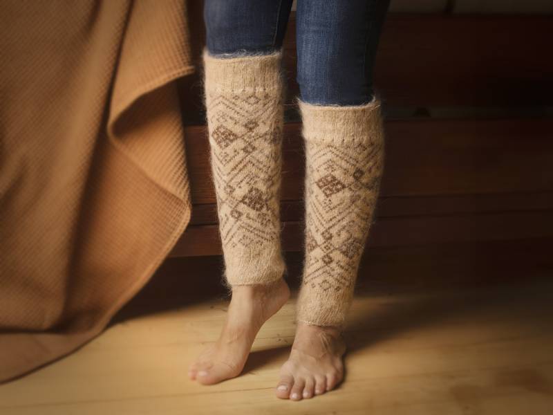 Wolle Beinwärmer Gemütliche Loungewear Geschenk Fuzzy Soft Knie-Hohe Für Winter Perfekt Tanz Yoga Oder Lounging, Nordic Nest von SiberiaSpiritShop