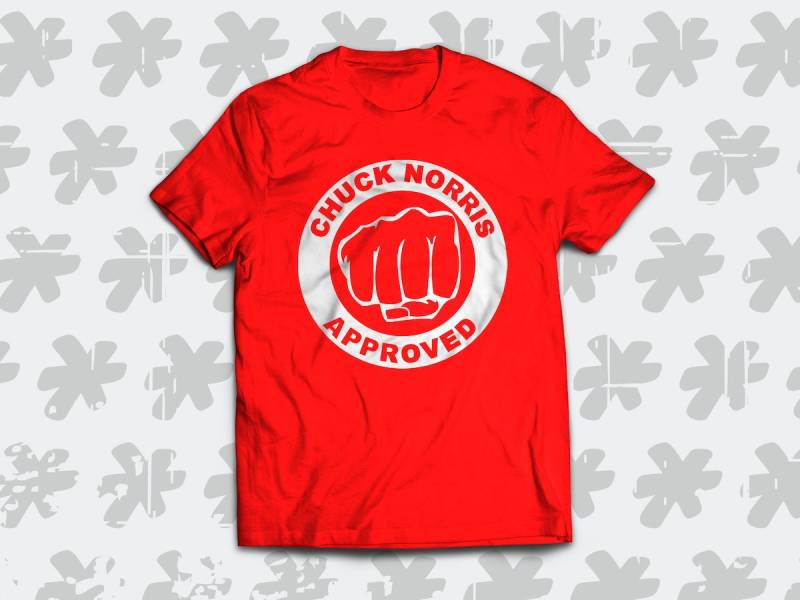 Chuck Norris Approved T-Shirt. Lustiges Shirt Für Fans Des Legendären Chuck Chuck Norris Approved T-Shirt. Lustiges Shirt Für Fans Des Legendären Chuck von SickTshirts