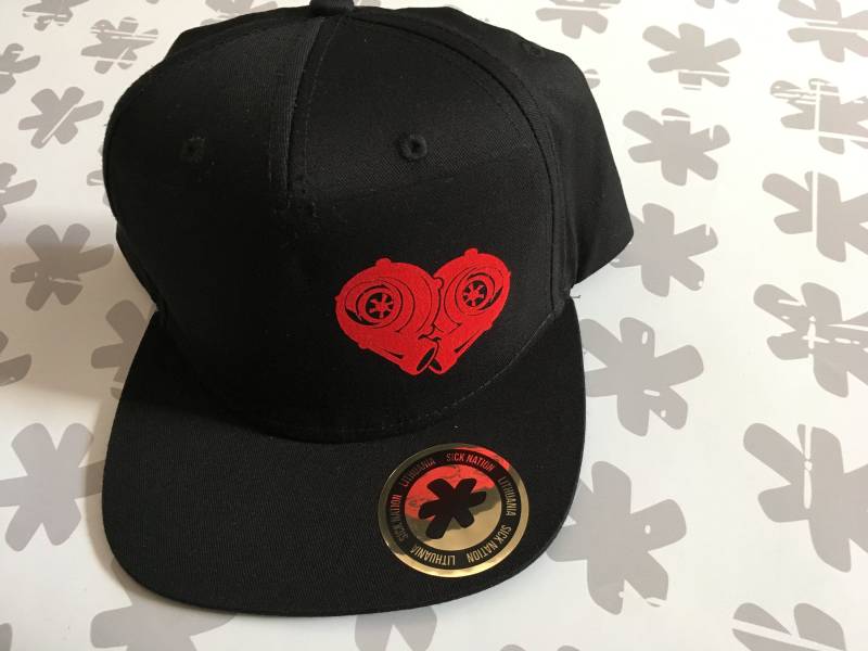 Turbo Heart 5 Panel Schwarz Snapback Cap Für Alle Turbo-Auto-Enthusiasten Turbo Heart 5 Panel Schwarz Snapback Cap Für Alle Turbo-Auto-Enthusiasten von SickTshirts