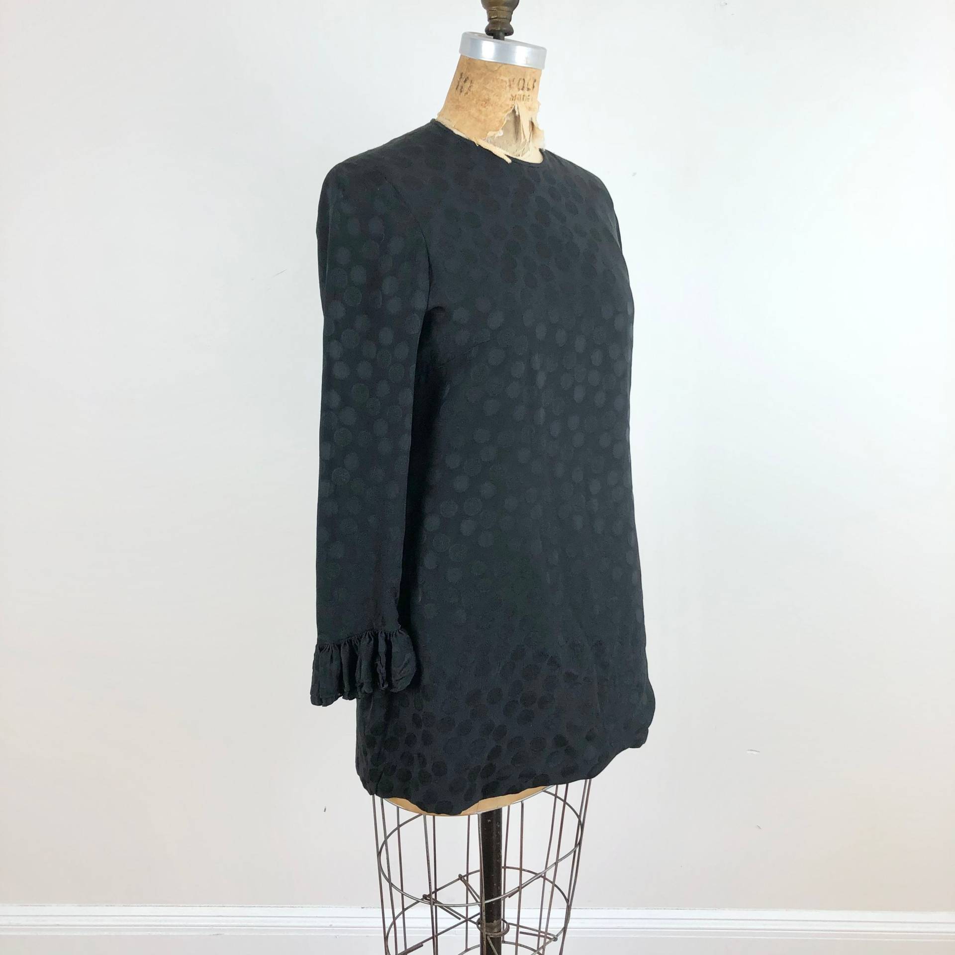 Mod 60Er Schwarz Polka Dot Seide Jacquard Micro Mini Kleid S Mod 60Er Schwarz Polka Dot Seide Jacquard Micro Mini Kleid S von SideshowClothingCo