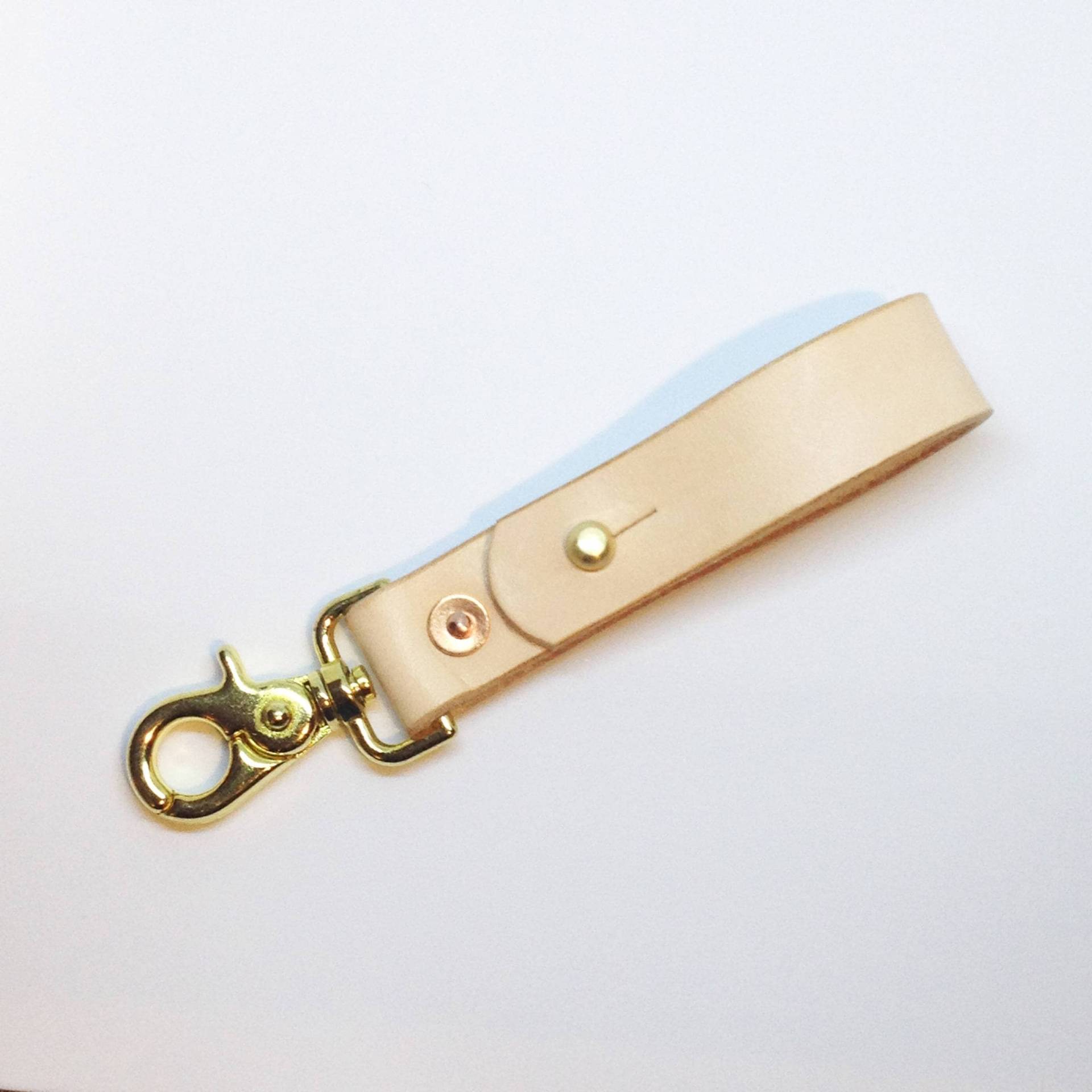 Handgefertigte Schlüsselschließe Aus Leder. Schlüsselanhänger, Schlüsselschlaufe. Natürlich Pflanzlich Gegerbtes Leder Handgefertigte Schlüsselschließe Aus Leder. Schlüsselanhänger, Schlüsselschlaufe. Natürlich Pflanzlich Gegerbtes Leder von SidewinderApparel