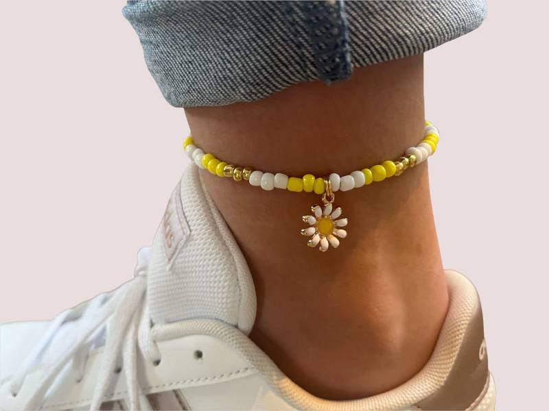 Daisy-Fußkettchen, Süß in Gelb Und Weiß. Perfekt Für Den Sommer von SieradenvanLieke