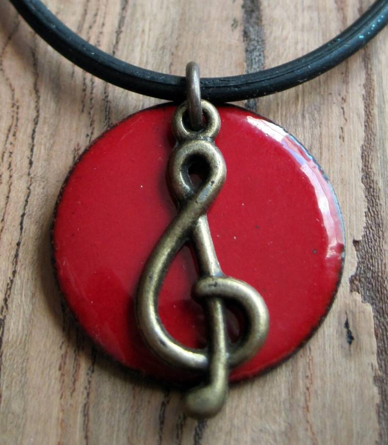 Kleeblatt-Anhänger, Musik-Anhänger, Clef Note Halskette, Rote Emaille Anhänger, Musik Urlaub Rot, Weihnachten Rot Kleeblatt-Anhänger, Musik-Anhänger, Clef Note Halskette, Rote Emaille Anhänger, Musik Urlaub Rot, Weihnachten Rot von SiftandWinnow