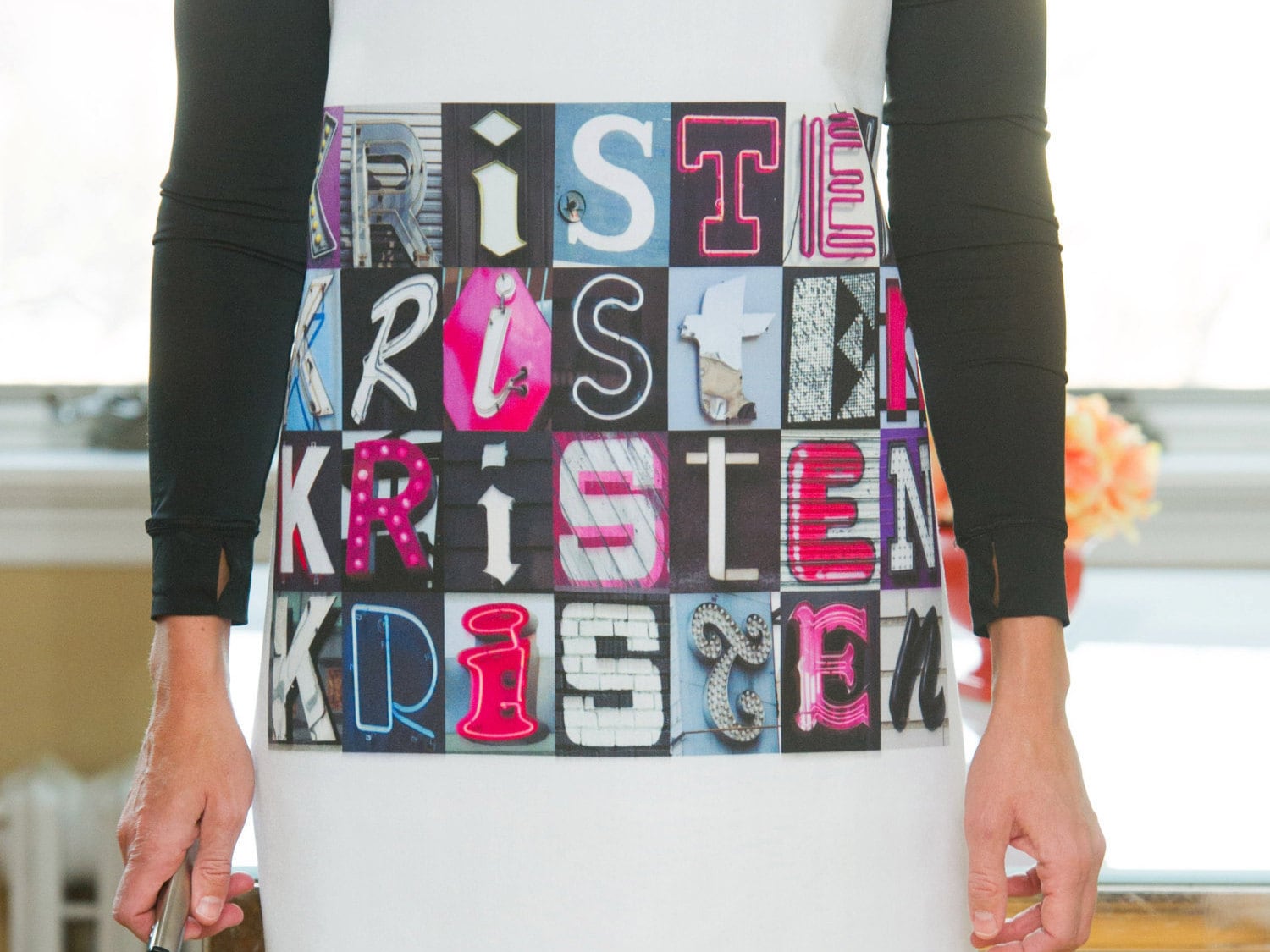 Benutzerdefinierte Schürzen Mit Namen in Fotos Von Alphabet Zeichen Buchstaben; Personalisierte Schürzen; Kochen Küche Chef-Schürzen von SignYourNames