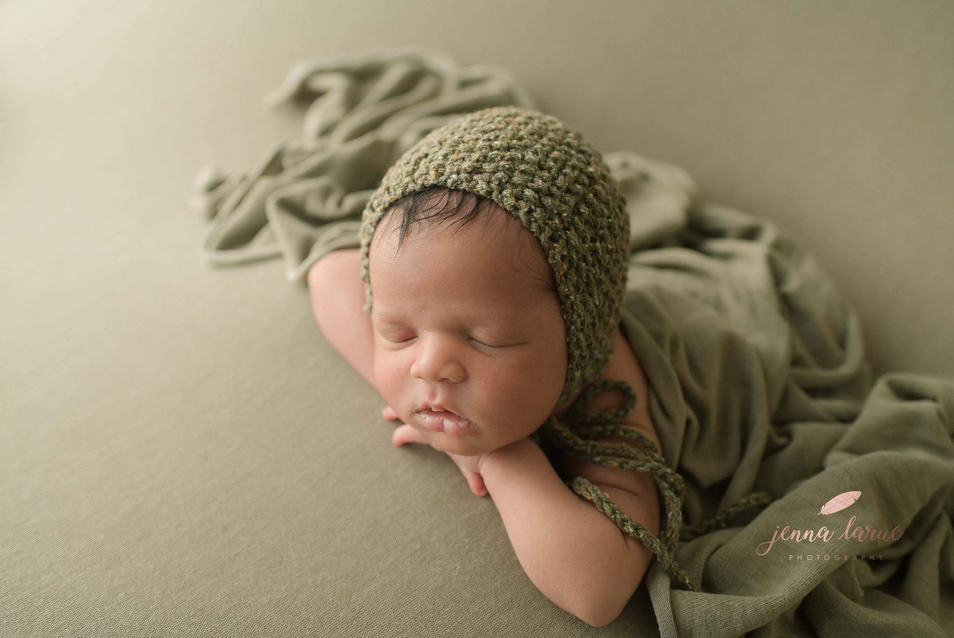 Neugeborene Strickmütze Mit Strukturstich von SignatureSimone