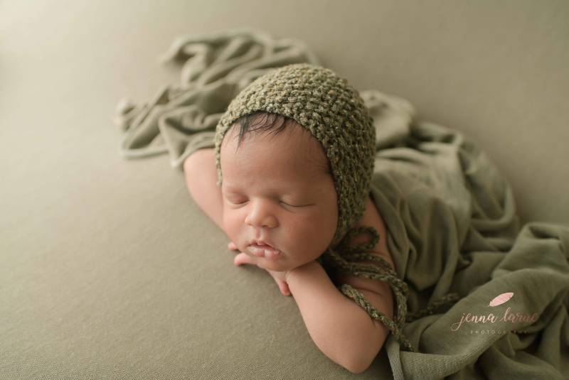 Neugeborene Strickmütze Mit Strukturstich von SignatureSimone