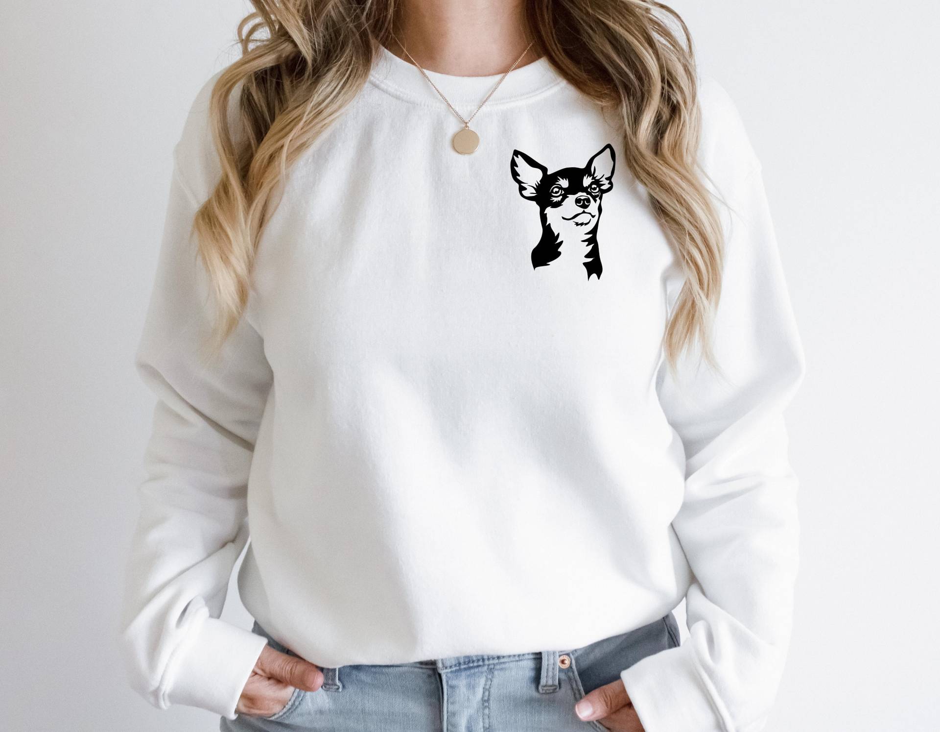 Chihuahua-Sweatshirt, Chihuahua-Mama-T-Shirt, Chihuahua-Rundhalsausschnitt, Hundeliebhaber-Geschenk, Hundemama, Hundeliebhaber-T-Shirt von SignatureTShirtz