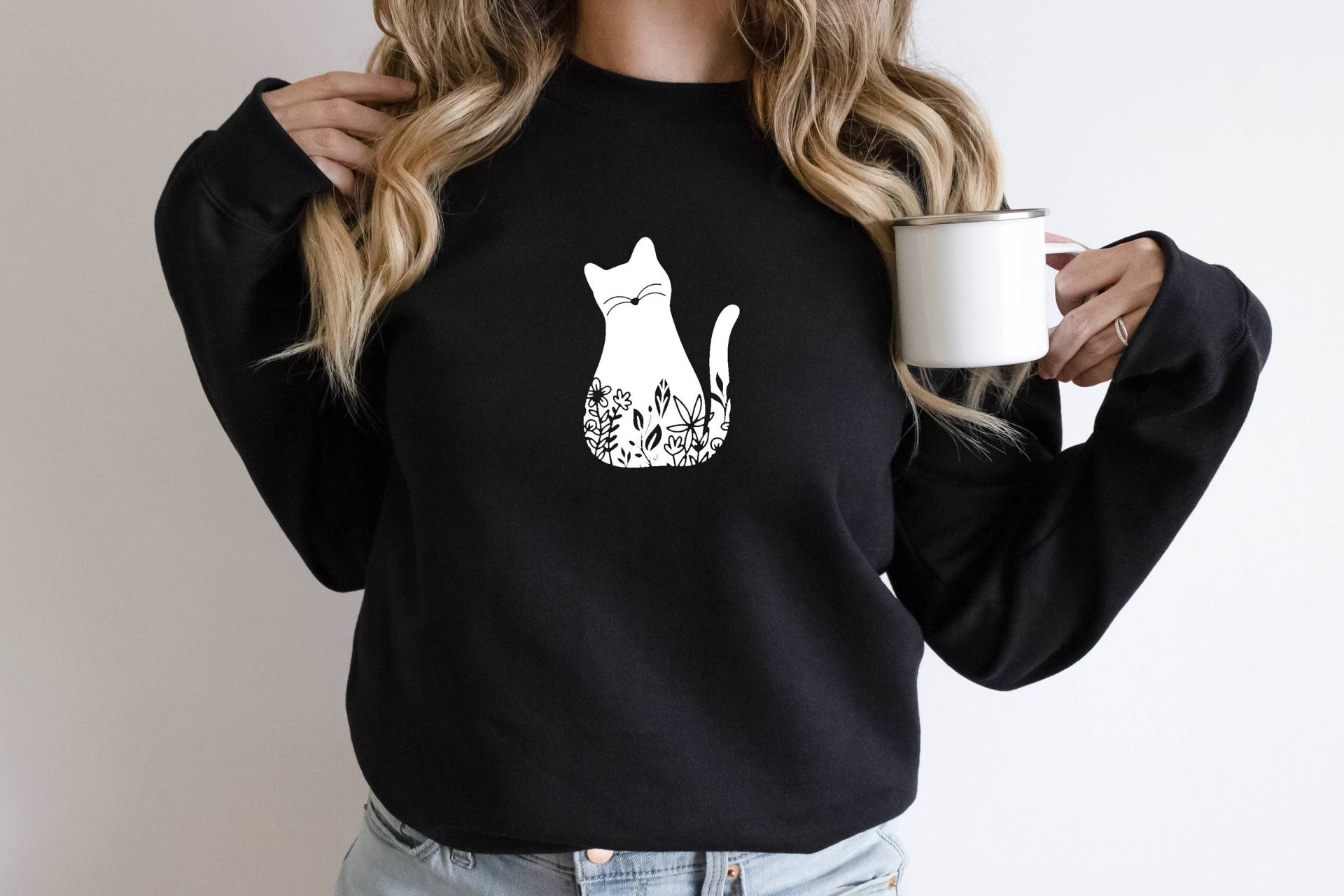 Katzen-Crewneck-Sweatshirt, Blumen-Katzen-Shirt, Katzen-Shirts Für Frauen, Süßes Katzen-T-Shirt, Katzen-Mama-T-Shirt, Geschenk Katzenliebhaber von SignatureTShirtz