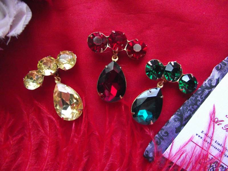 Pe-0092C - Anne Fairchild Bowler Anhänger Georgian Anhänger, John Singleton Copley, Kristallanhänger von SignoftheGrayHorse