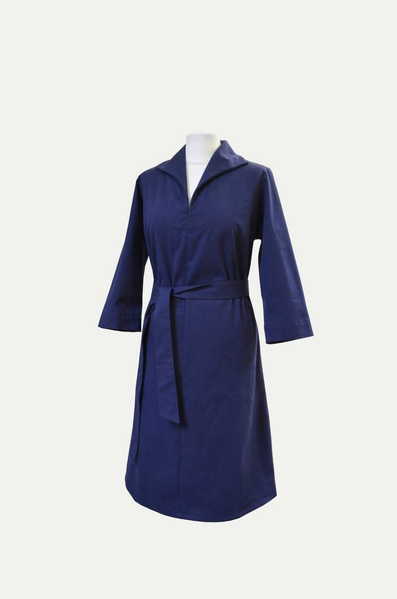 Kleid Mit Kragen in Verschiedenen Variationen von Sigorzia