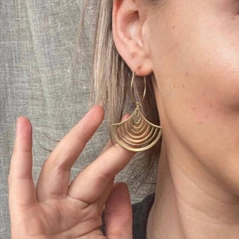 Creolen Ohrringe Boho Makramee Schmuck Mit Perlen in Gold Sonne Messing Design Antik von Siimango