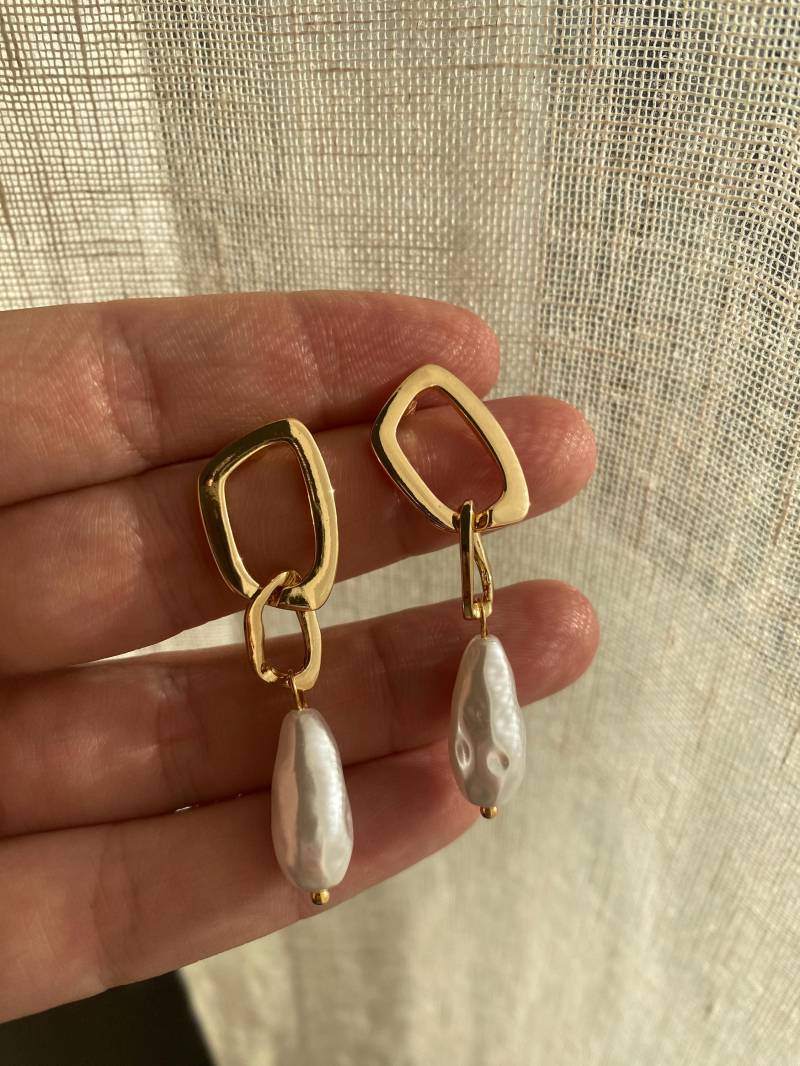 Creolen Ohrringe Ohrstecker Schmuck Gold Süßwasser Perle Designschmuck Unikat Geschenk Für Sie von Siimango