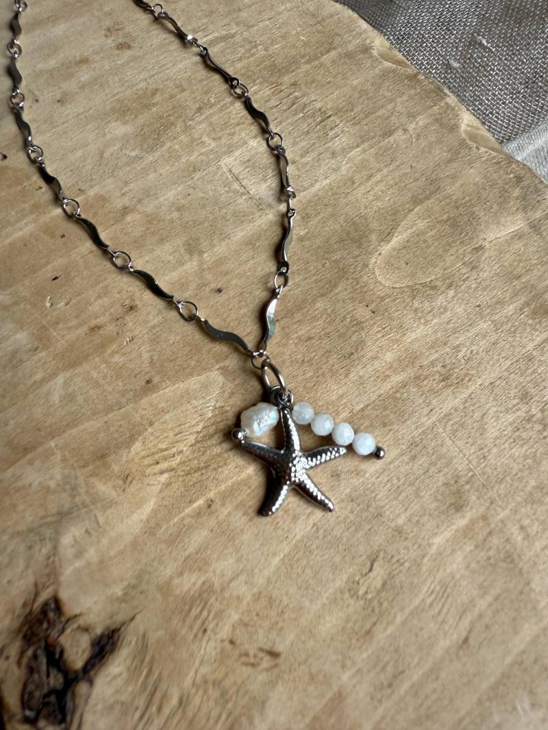 Kette Seestern Halskette Silber, Perlen Süsswasserperle Hoops , Glieder Designschmuck, Moderne Form, Muster, Boho Wasserfest Schmuck von Siimango