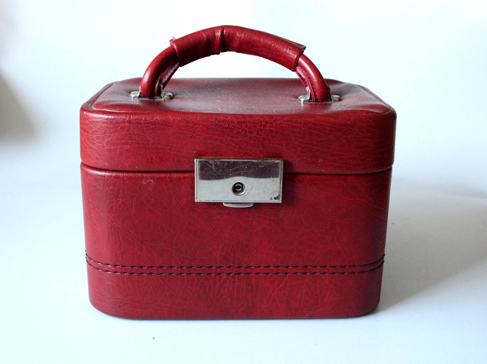 Großer Schminkkoffer Rot Kosmetik Koffer Vintage 70Er 60Er Schminktäschchen Beauty Case Kulturtäschchen von SilaVintageandmore