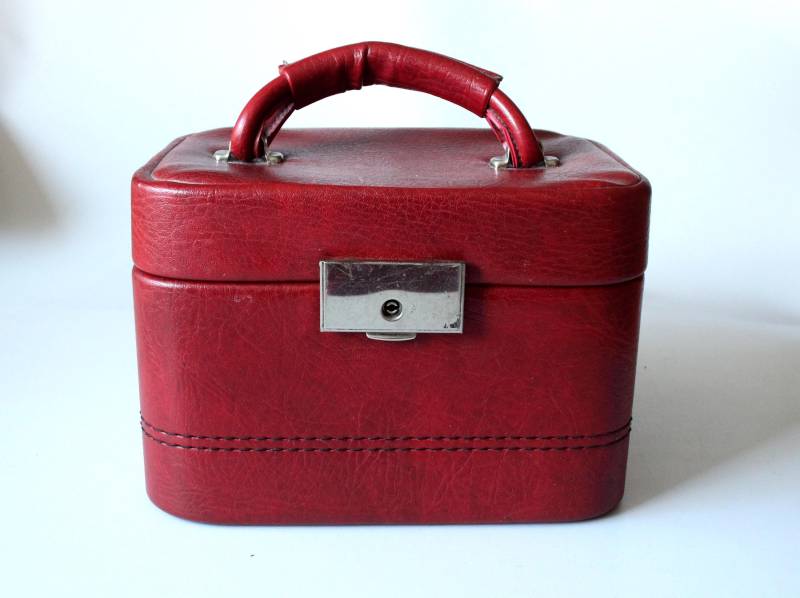 Großer Schminkkoffer Rot Kosmetik Koffer Vintage 70Er 60Er Schminktäschchen Beauty Case Kulturtäschchen von SilaVintageandmore