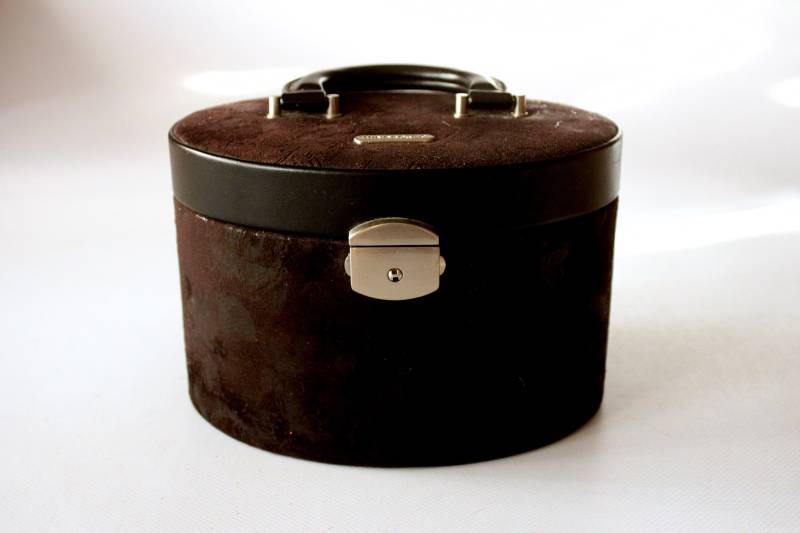 Windrose Schmuck Kiste Box Vintage Schatulle Mit Spiegel Koffer Kästchen Schmuckaufbewahrung in Schwarz Jewellry Case Black Velour von SilaVintageandmore