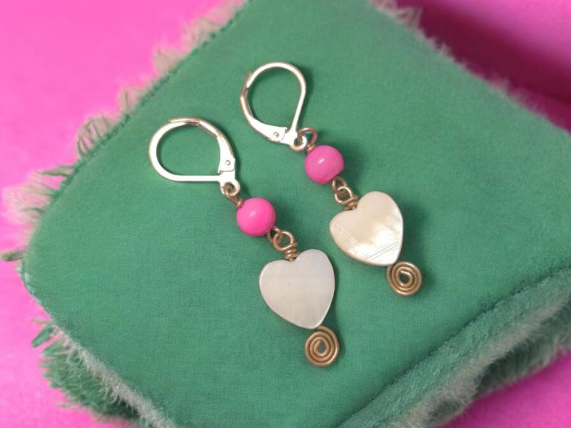 Handgefertigte Perlmutt Ohrringe Herz 925 Silber Spirale Geschenk Für Damen von SilberMondSchmiede