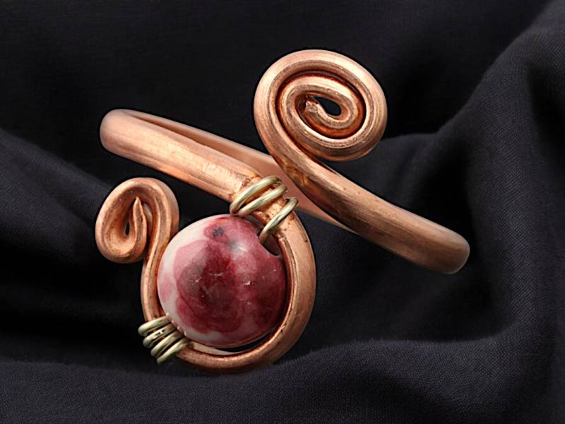 Jaspis Ring Rot/Weiß - Flexibel Anpassbar Biegering Offen Verspielt von SilberMondSchmiede