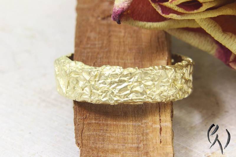 Ring Gold 585/-, Zerknittert von SilberdistelSchmuck
