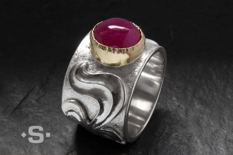Opulenter Statement-Ring Mit Rubin. Gold 585 U. Silber 925. Solitärring. Goldschmiedearbeit. Unikat von Silberprinz