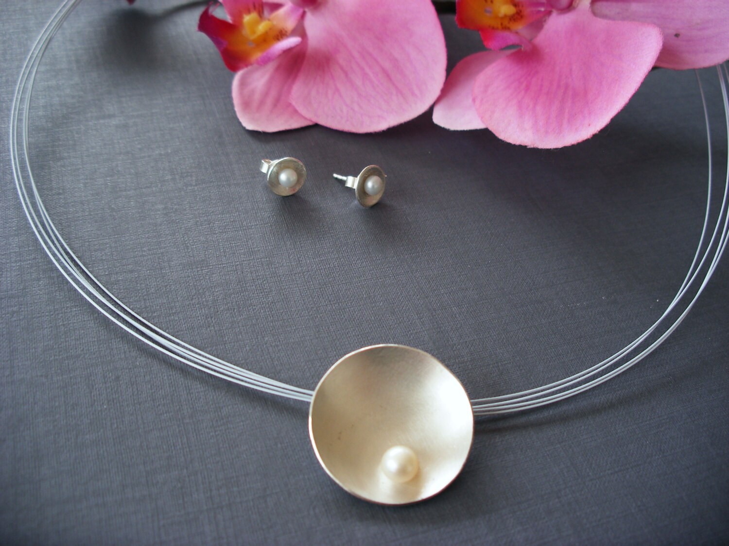 Set Edle Silberschale Mit Perle & Ohrstecker Inkl. Reif in 025 Er Silber Set Edle Silberschale Mit Perle & Ohrstecker Inkl. Reif in 025 Er Silber von SilbersachenBarbara