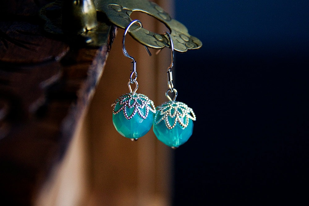 Aqua Kristall Tropfen Ohrringe - Sterling Silber, Frühlingsgrüne Anhänger E299 von SilentRoses