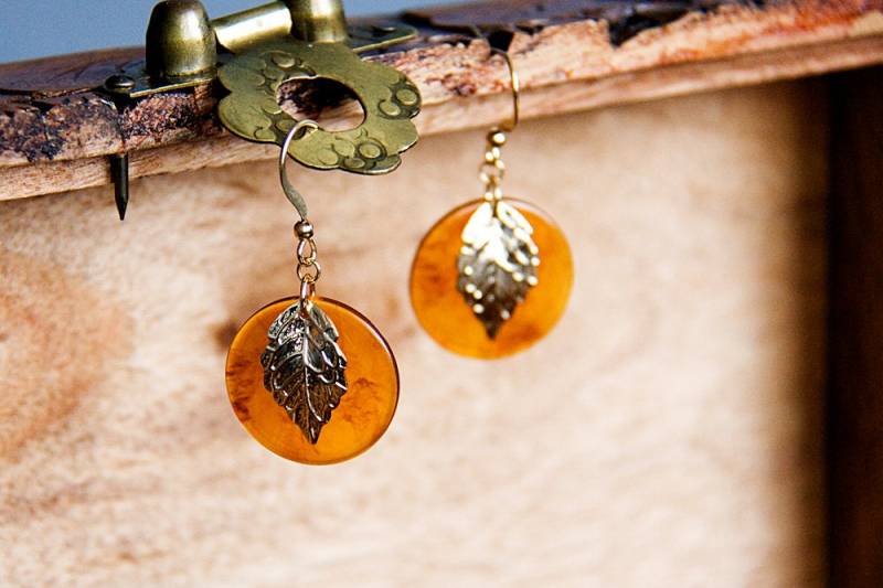 Bernstein Harz Blatt Ohrringe - Herbst Schmuck E284 von SilentRoses