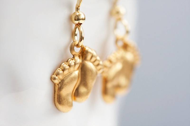 Kleine Baby Füße Ohrringe Fußabdruck Baumeln Neue Mutter Shower Schmuck - E064 von SilentRoses