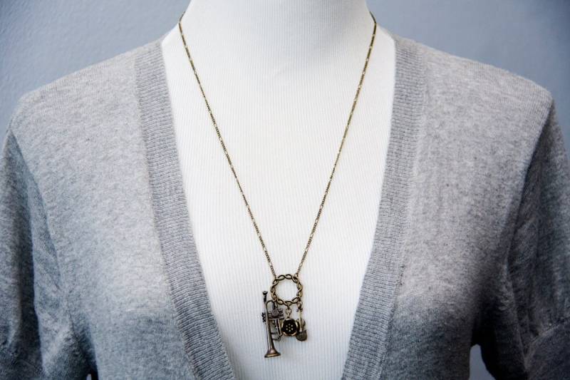 Vintage Musik Instrument Anhänger Bronze - N334 von SilentRoses