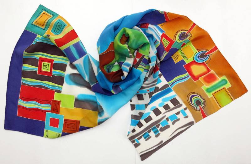 Handbemalter Seidenschal, Hundertwasser Art, Batik Serti Technik von SilkMood