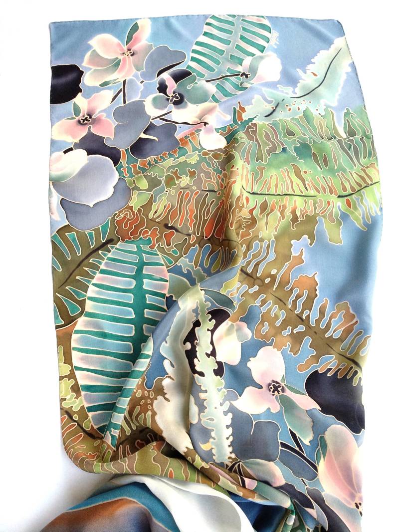 Handbemalte Seidenschal, Farn Blumen, Floral Batik, Grün Blau Pink von SilkMood