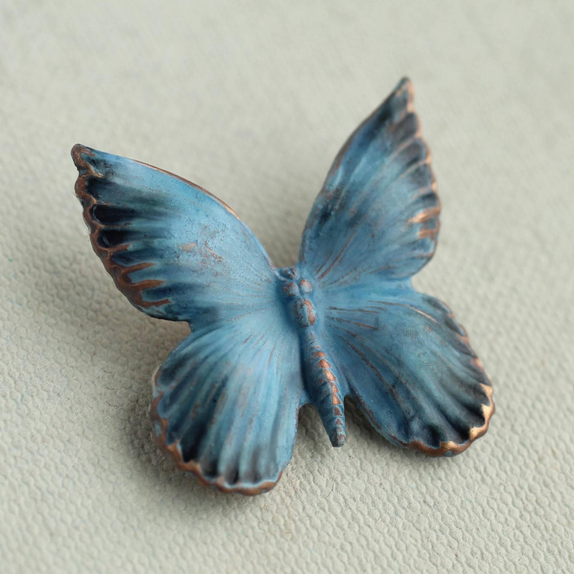 Blaue Emaille Schmetterling Brosche Blaue Emaille Schmetterling Brosche von SilkPurseSowsEar