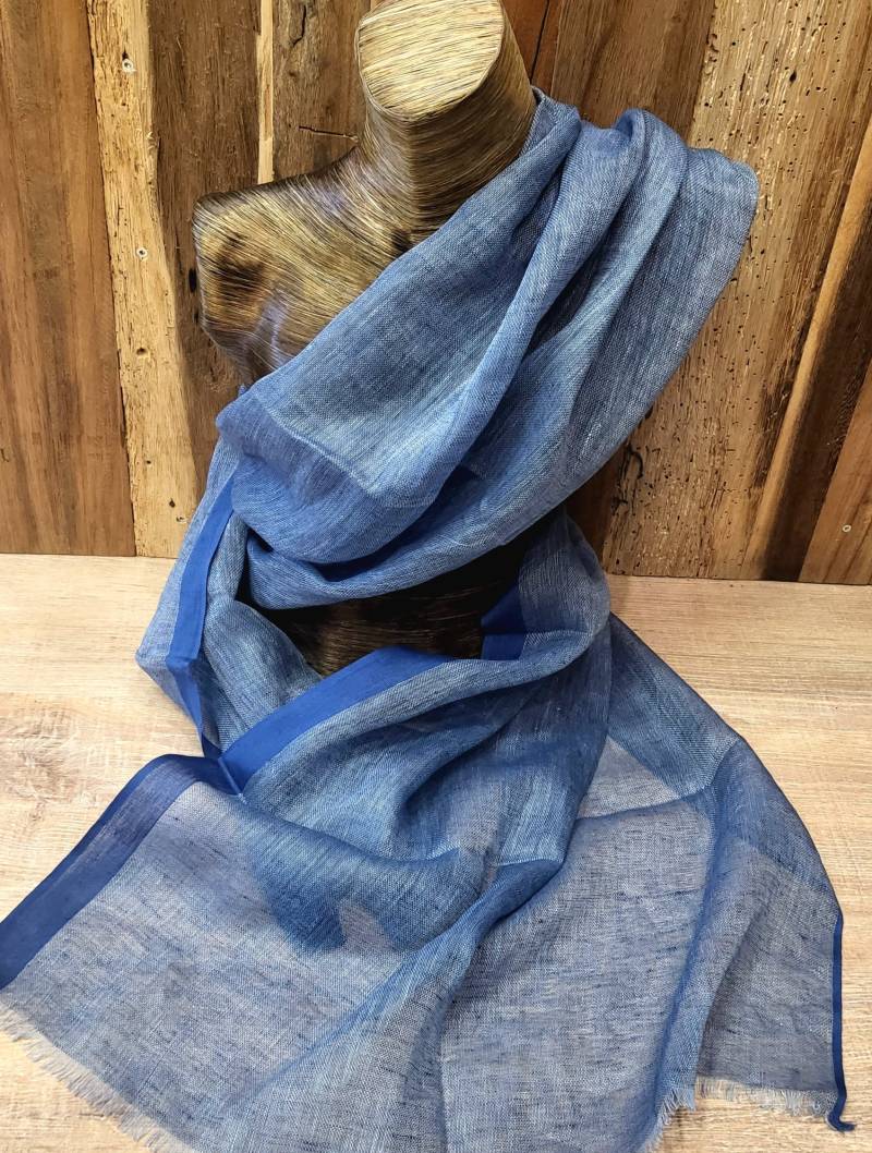 Handwoven Blue Linen Scarf von SilkRouteDE