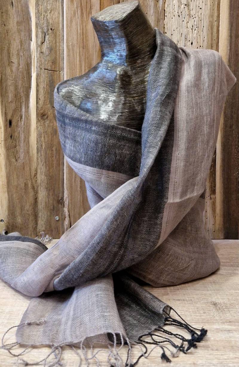Handwoven Linen Scarf Handwoven Linen Scarf von SilkRouteDE