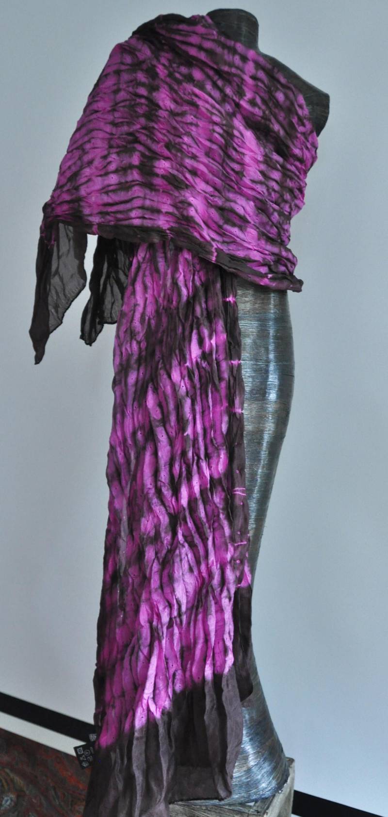 Seidenschal Batik Seidenschal Batik von SilkRouteDE