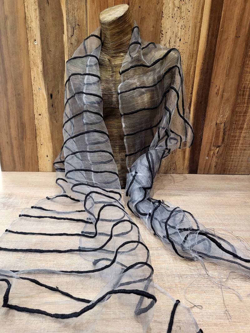 Silk Scarf With Cotton Felt in A Striped Look von SilkRouteDE